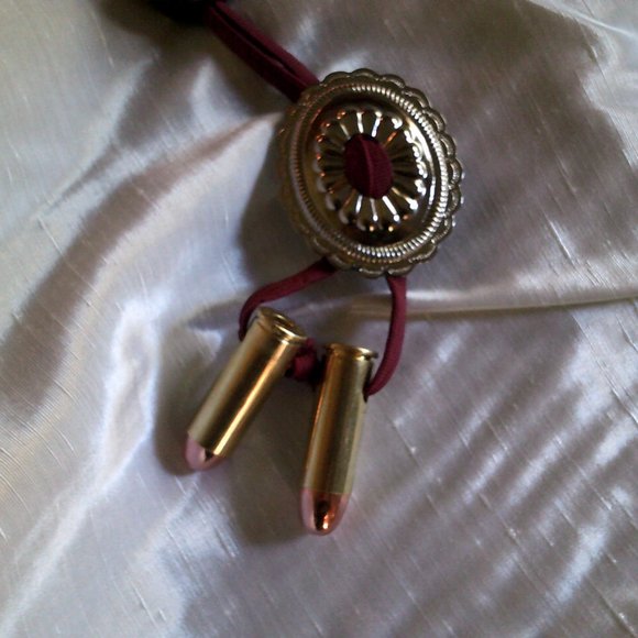 Bullet necklace with para cord and .45 caliber non dangerous .45 brass shells - Picture 2 of 2